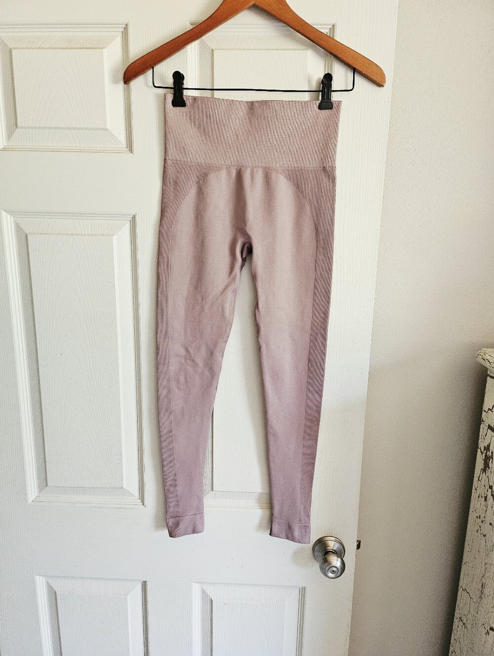 SET ACTIVE Womens Size S Length High Rise Seamless Leggings Mauve Excellent